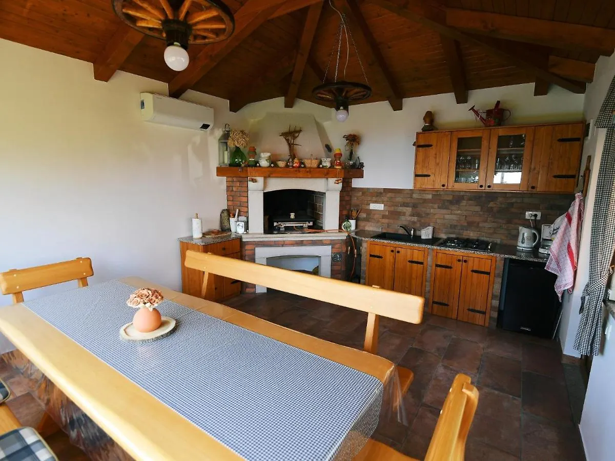 Holiday Home, Apartment And Rooms Milica Moscenicka Draga Guest house