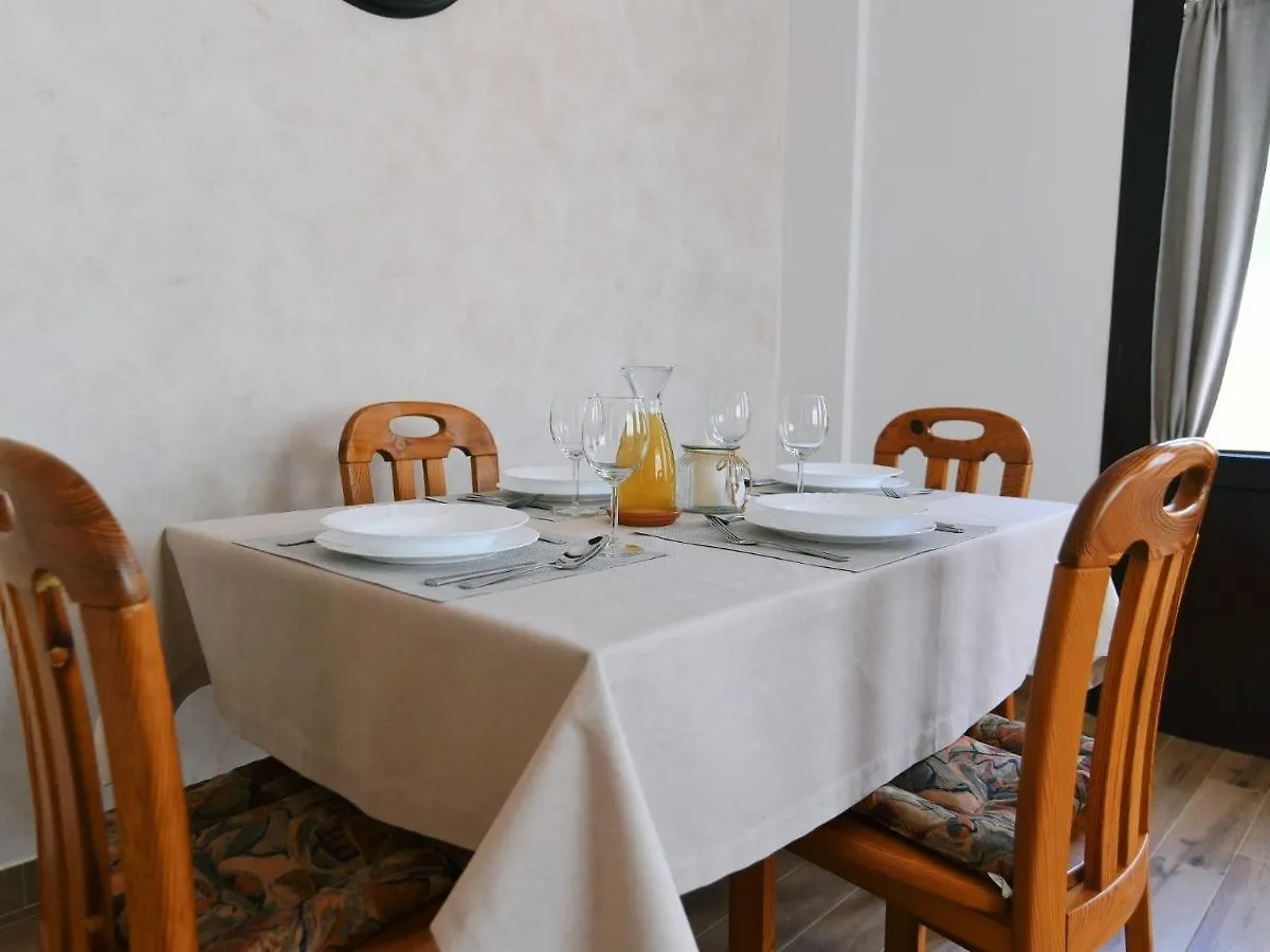 Penzion Holiday Home, Apartment And Rooms Milica Mošćenička Draga Chorvatsko
